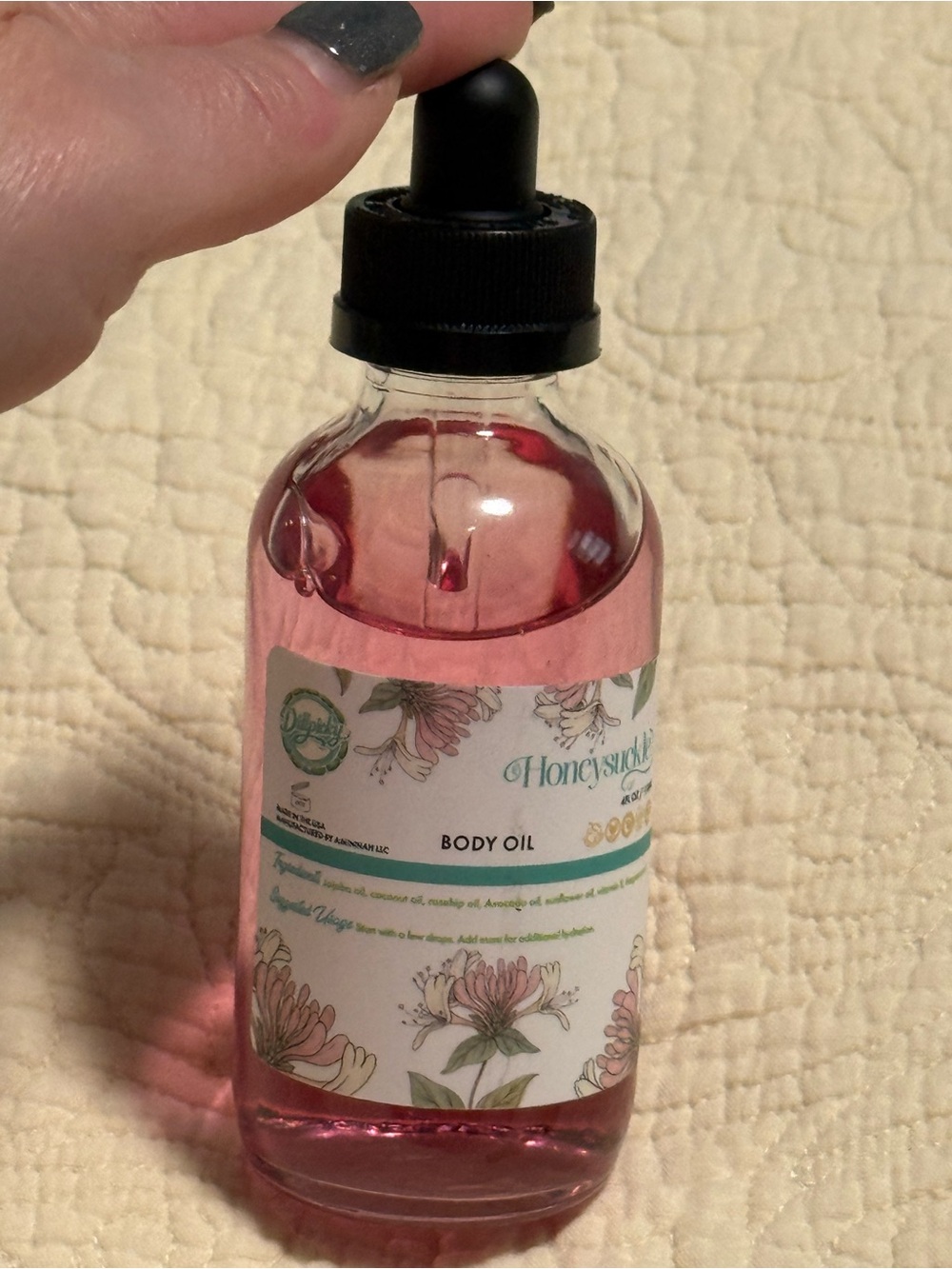 Aminnah/Dillpicky Collab “Honeysuckle” Body Oil - Lightweight Moisturizing